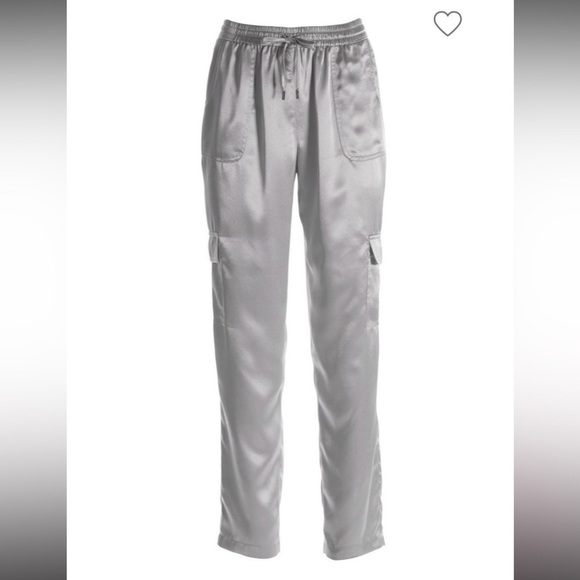 NWOT Boston Proper Silver Elastic Waist Pull-on Pants Straight leg Cargo Pockets - Picture 3 of 15